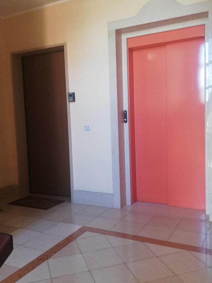 Rosahouse Apartment เลชเช ภายนอก รูปภาพ